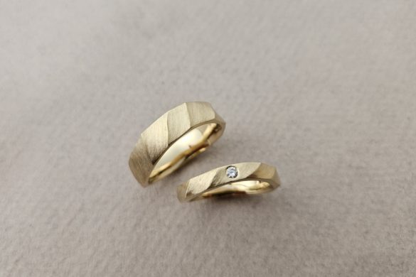 Bijoux Marielle Girardin, Bijoux personnalisés, Or écologique, Neuchâtel, alliances sur-mesure, bagues de fiançailles, créatrice de bijoux, bague, mariage