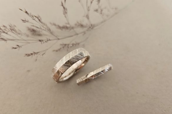 Bijoux Marielle Girardin, Bijoux personnalisés, Or écologique, Neuchâtel, alliances sur-mesure, bagues de fiançailles, créatrice de bijoux, bague, mariage